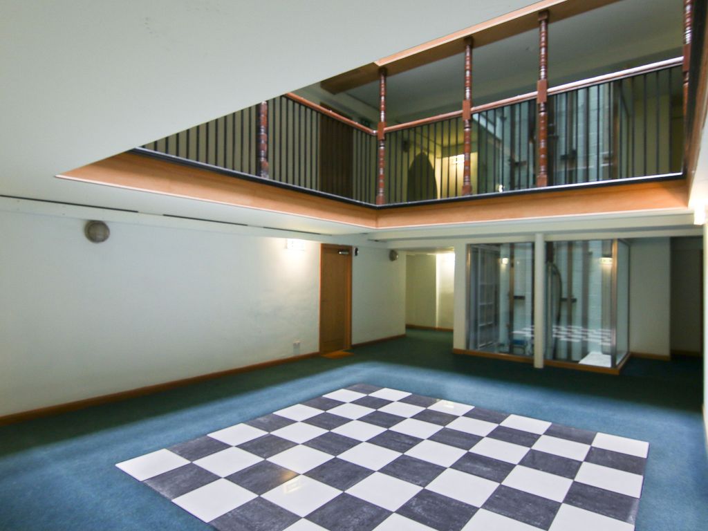 2 bed penthouse for sale in 4/21 Lochend Road, Edinburgh EH6, £390,000