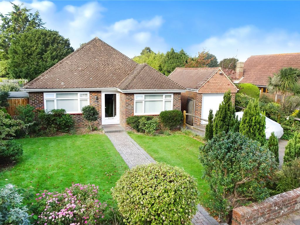3 bed bungalow for sale in Mill Road Avenue, Angmering, West Sussex BN16, £525,000