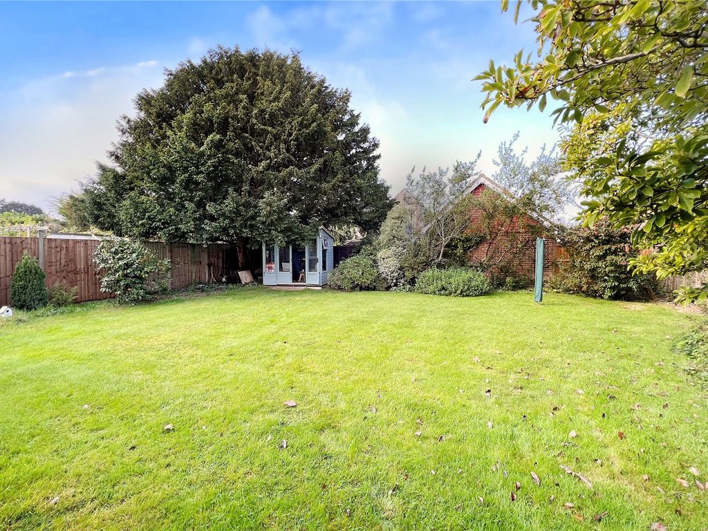 3 bed bungalow for sale in Mill Road Avenue, Angmering, West Sussex BN16, £525,000