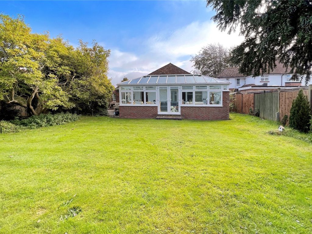 3 bed bungalow for sale in Mill Road Avenue, Angmering, West Sussex BN16, £525,000