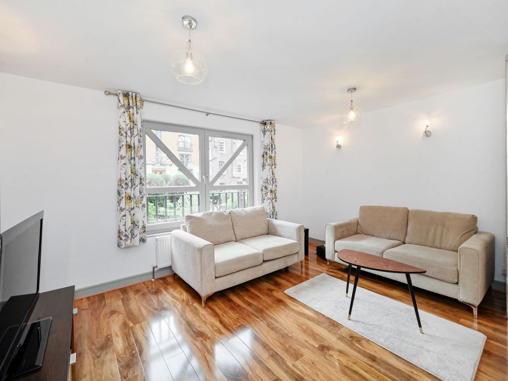 2 bed flat for sale in Artesian Road, The Westbourne W2, £1,295,000