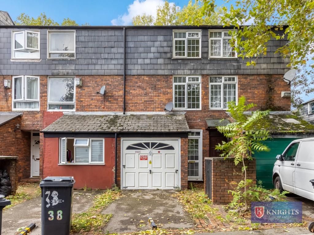 3 bed terraced house for sale in Erskine Crescent, Tottenham Hale, London N17, £565,000