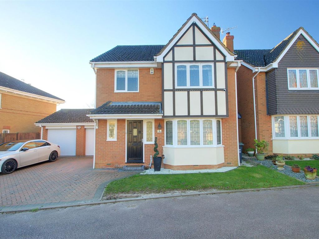 5 bed detached house to rent in Mitchell Close, Abbots Langley WD5, £3,000 pcm