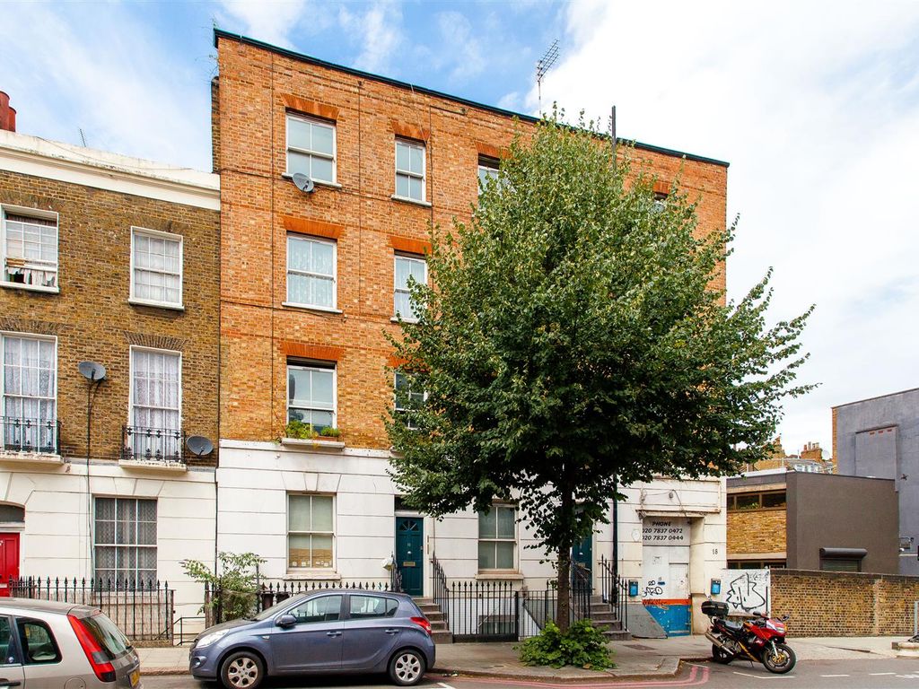 2 bed flat to rent in Acton Street, London WC1X, £2,900 pcm