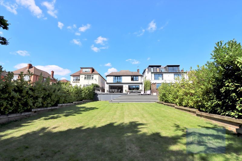 5 bed detached house for sale in Chigwell Rise, Chigwell IG7, £1,900,000