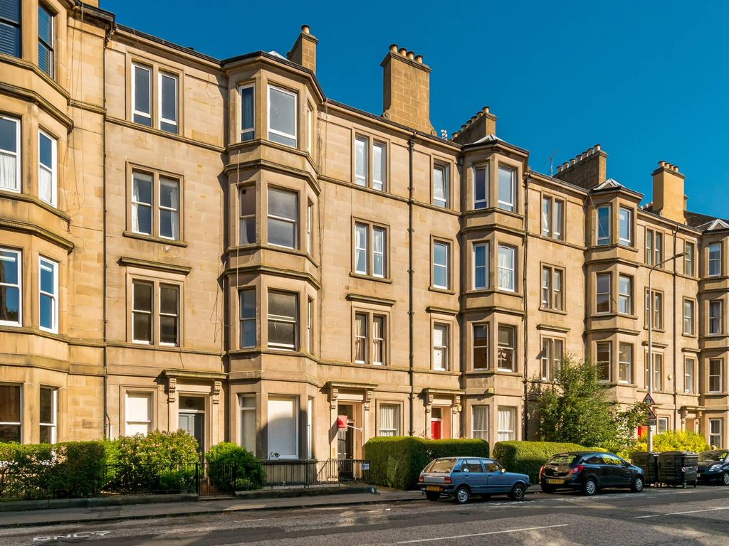 4 bed flat for sale in Polwarth Gardens, Edinburgh EH11, £424,000