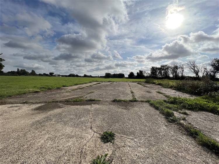 Land to let in Open Storage Land, Tile Farm Barn, Hill Lane, Barnham, Bognor Regis PO22, £25,000 pa