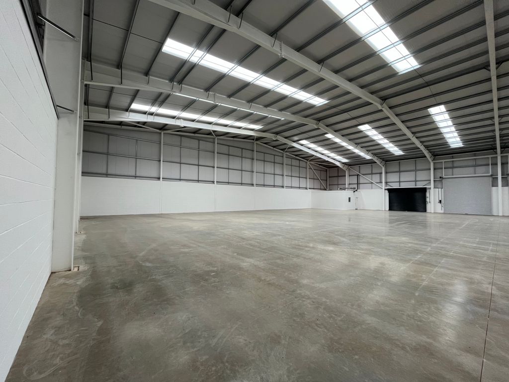 Industrial to let in Unit 5 Beacon Hill Logistics Park, Beacon Hill Road, Fleet GU52, £128,240 pa