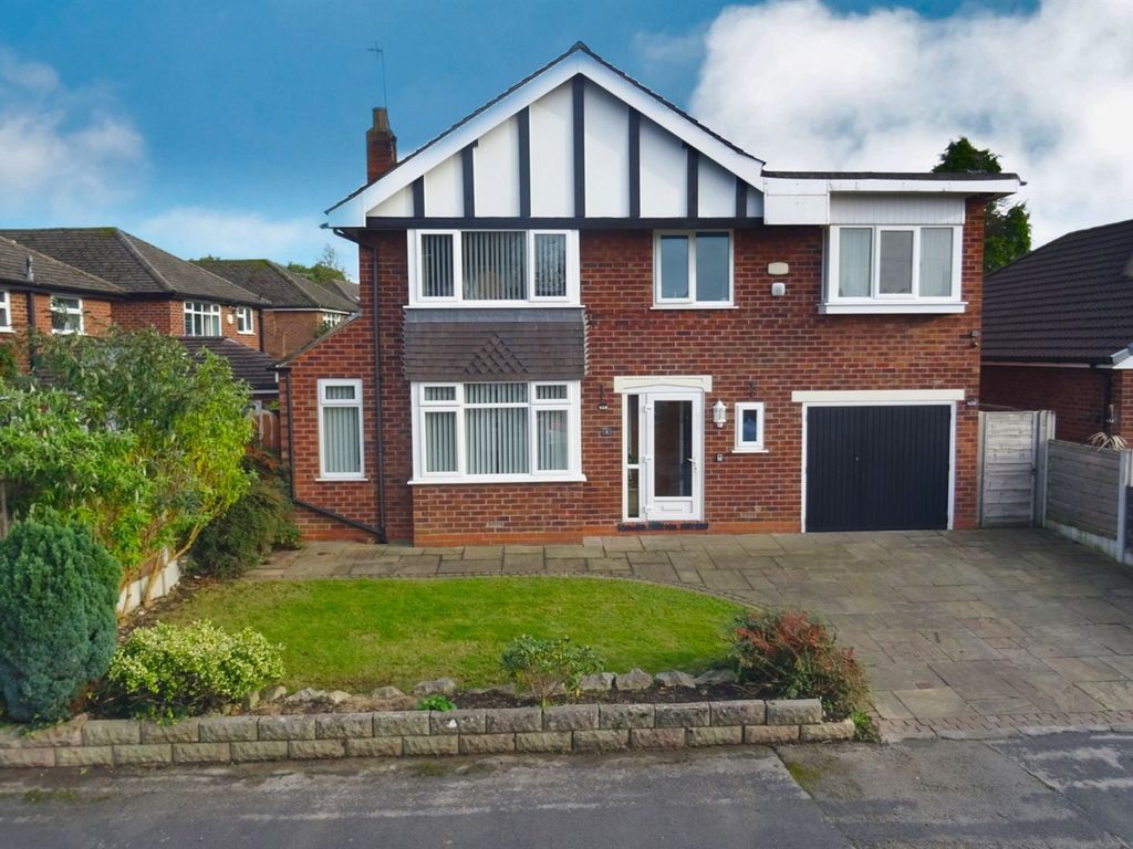 4 bed detached house for sale in St. Johns Road, Wilmslow SK9, £725,000