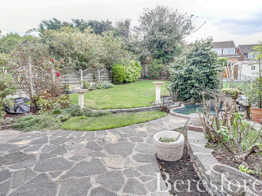 3 bed semi-detached house for sale in Mayfield Gardens, Brentwood CM14, £460,000