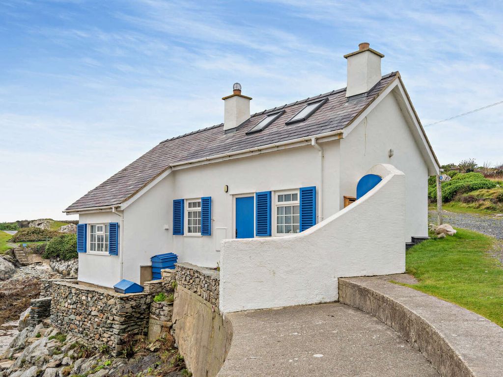 2 bed detached house for sale in Rhoscolyn, Holyhead, Isle Of Anglesey LL65, £620,000