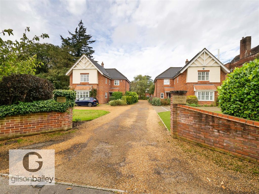 4 bed detached house for sale in Edenhurst Close, Norwich NR4, £950,000