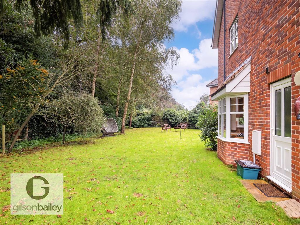 4 bed detached house for sale in Edenhurst Close, Norwich NR4, £950,000