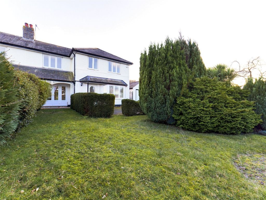 4 bed detached house for sale in Abergavenny Road, Gilwern, Abergavenny NP7, £470,000