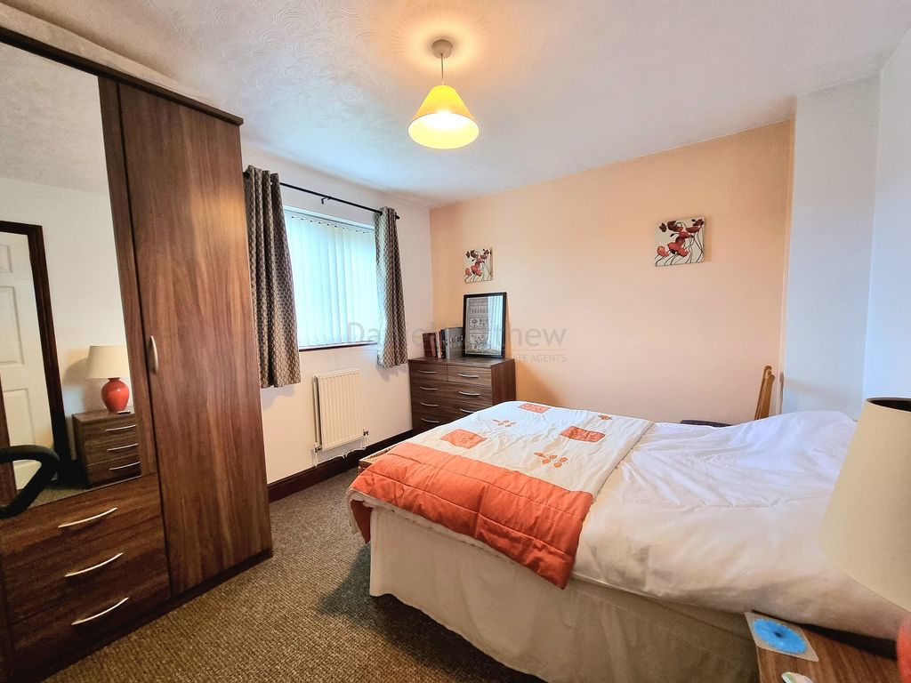 4 bed detached house for sale in Highfield Place, Sarn, Bridgend, Bridgend County. CF32, £389,950