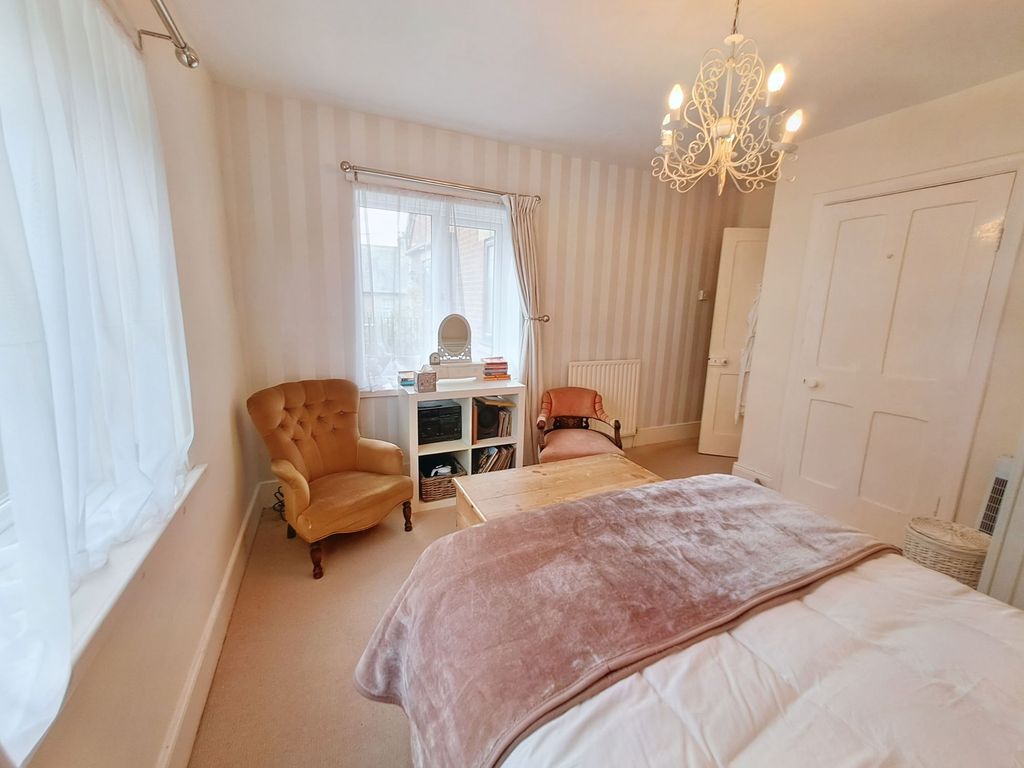 6 bed detached house for sale in North Bank, Haydon Bridge, Hexham NE47, £395,000