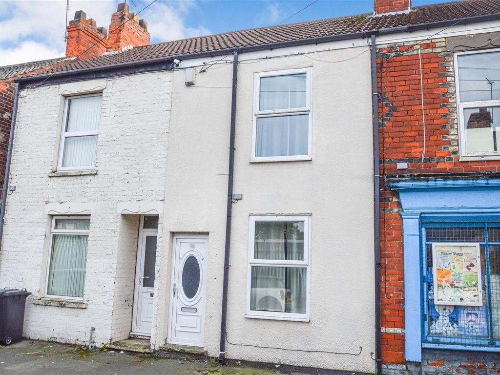 2 bed terraced house for sale in Egton Street, Hull HU8, £65,000