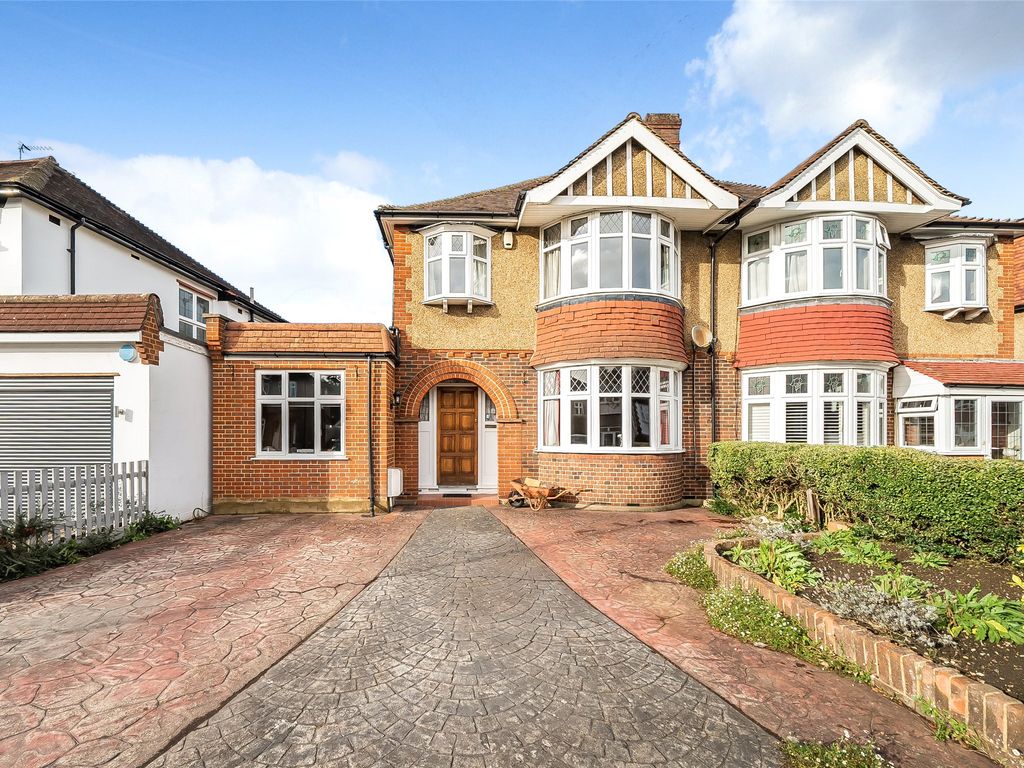 3 bed semi-detached house for sale in Highdown, Worcester Park KT4, £800,000