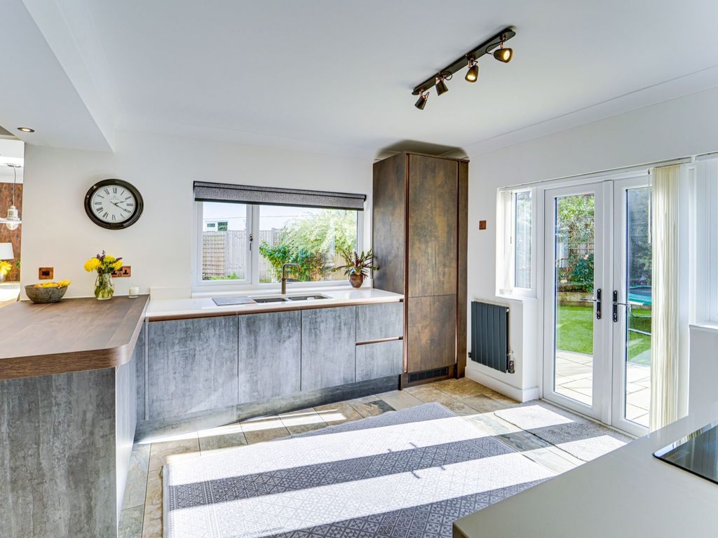 5 bed detached house for sale in High Haden Road, Glatton, Cambridgeshire. PE28, £625,000