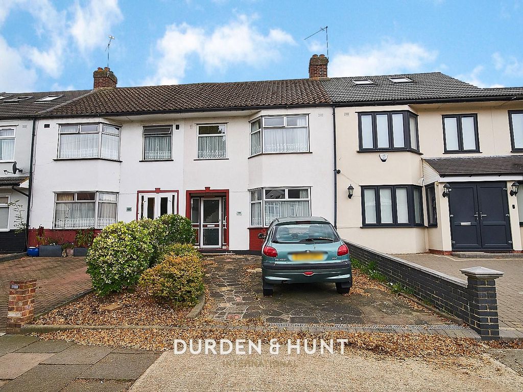 3 bed terraced house for sale in Northumberland Avenue, Hornchurch RM11, £425,000