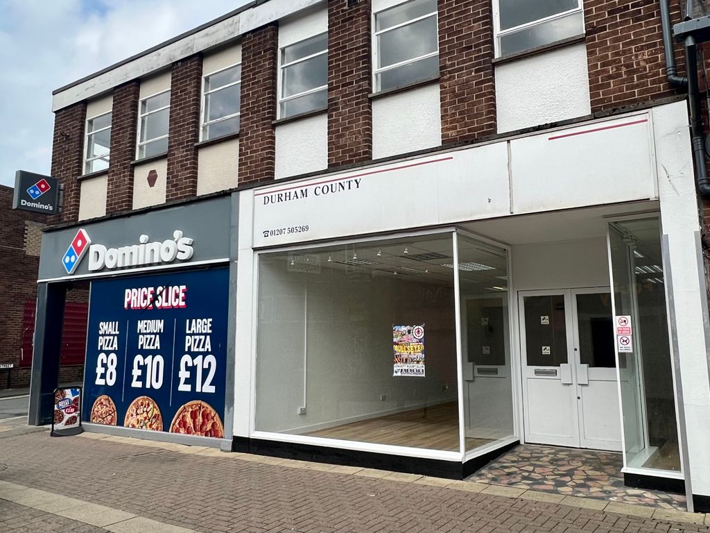 Retail premises to let in Middle Street, Consett DH8, £12,000 pa