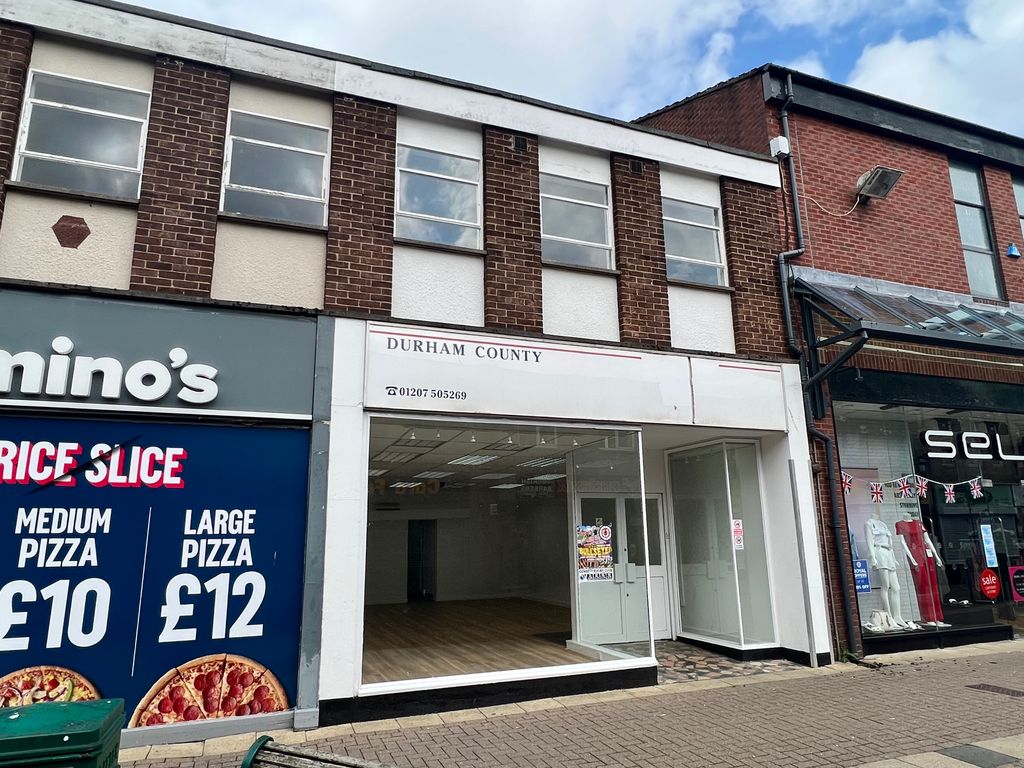 Retail premises to let in Middle Street, Consett DH8, £12,000 pa
