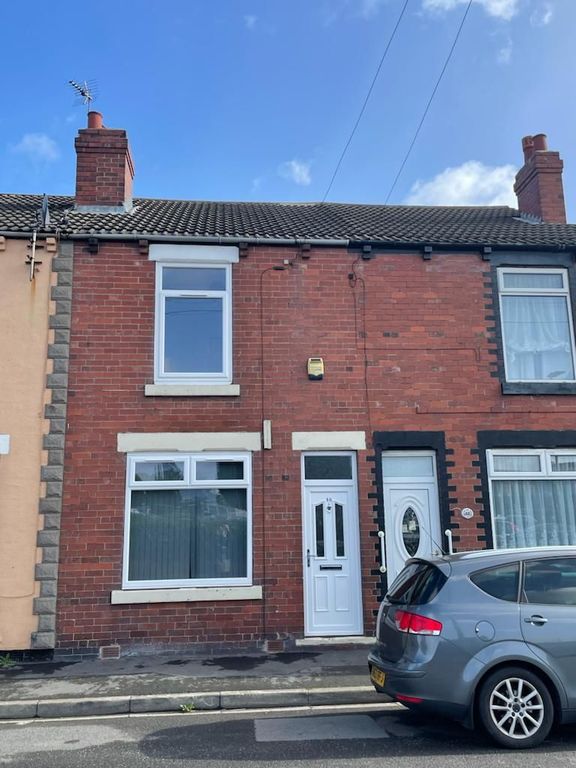 2 bed terraced house to rent in Queens Road, Carcroft, Doncaster DN6, £625 pcm