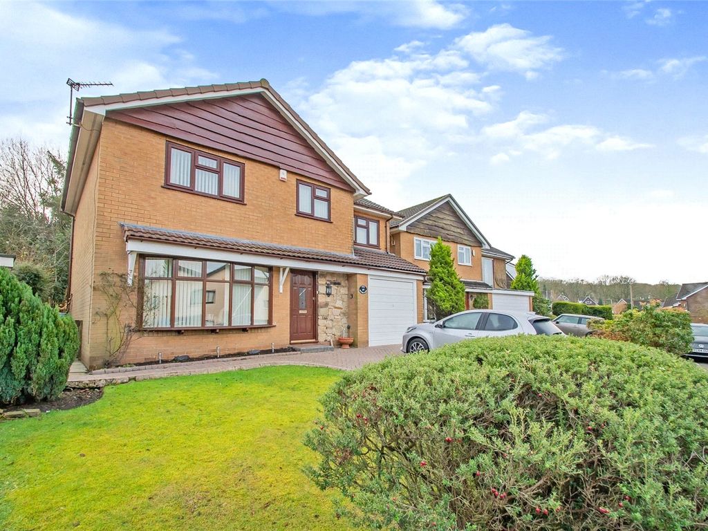 4 bed detached house for sale in Mitton Close, Lowercroft, Bury, Greater Manchester BL8, £385,000