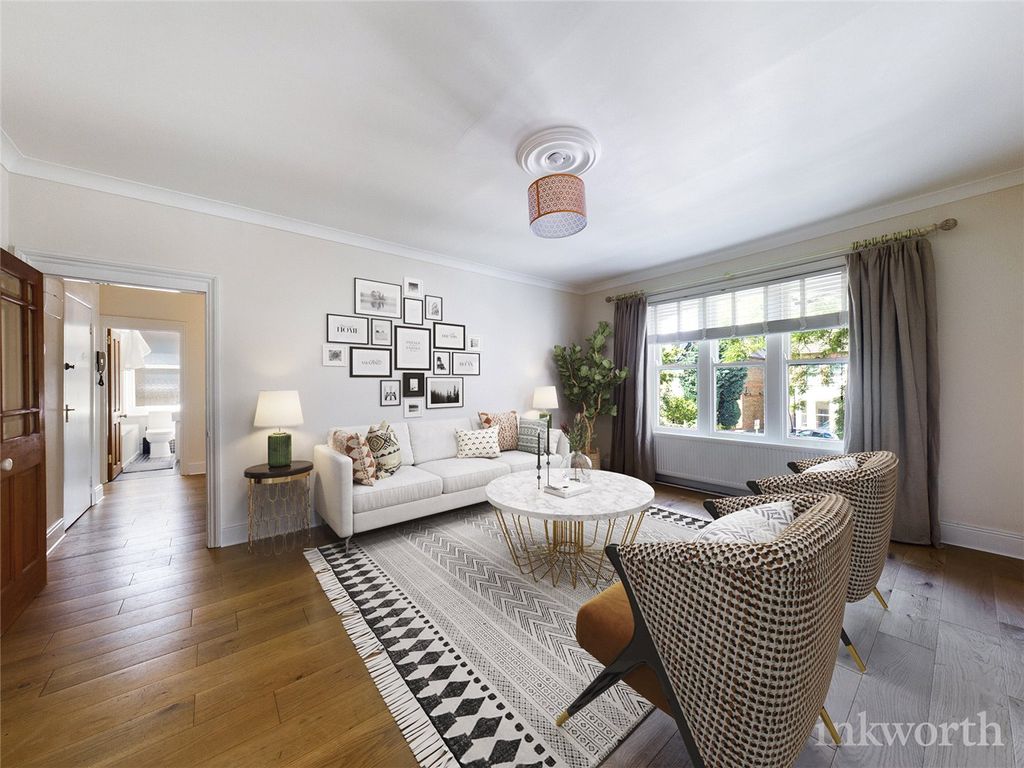2 bed flat for sale in Freeland Road, London W5, £440,000