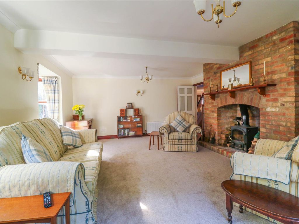 6 bed detached house for sale in River Lane, Fordham, Ely CB7, £780,000