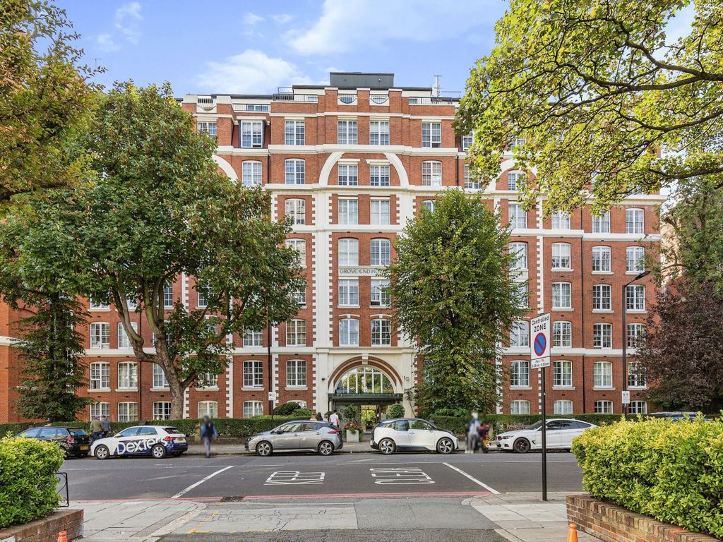 1 bed flat for sale in Grove End Road, London NW8, £525,000