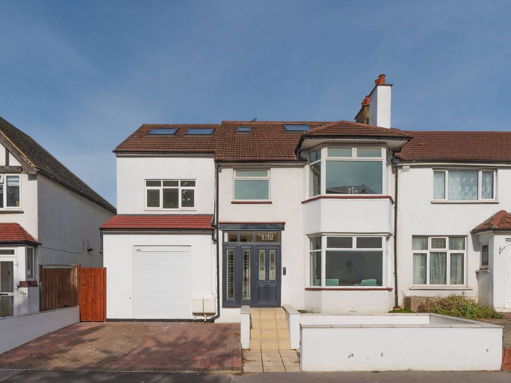 New home, 2 bed flat for sale in 132 Norbury Court Road, Norbury SW16, £349,999