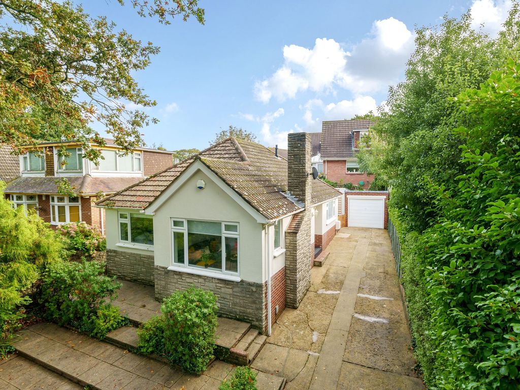 3 bed detached bungalow for sale in Kinson, Bournemouth BH11, £325,000