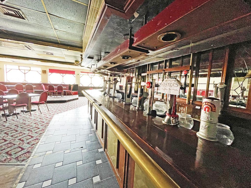 Pub/bar for sale in Sunderland Road, Peterlee SR8, £80,000