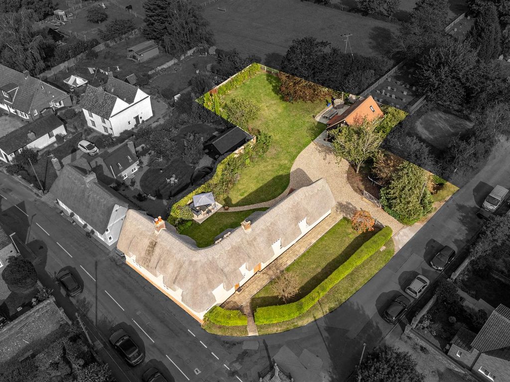 4 bed detached house for sale in Church Green, Hinxton, Saffron Walden CB10, £1,050,000
