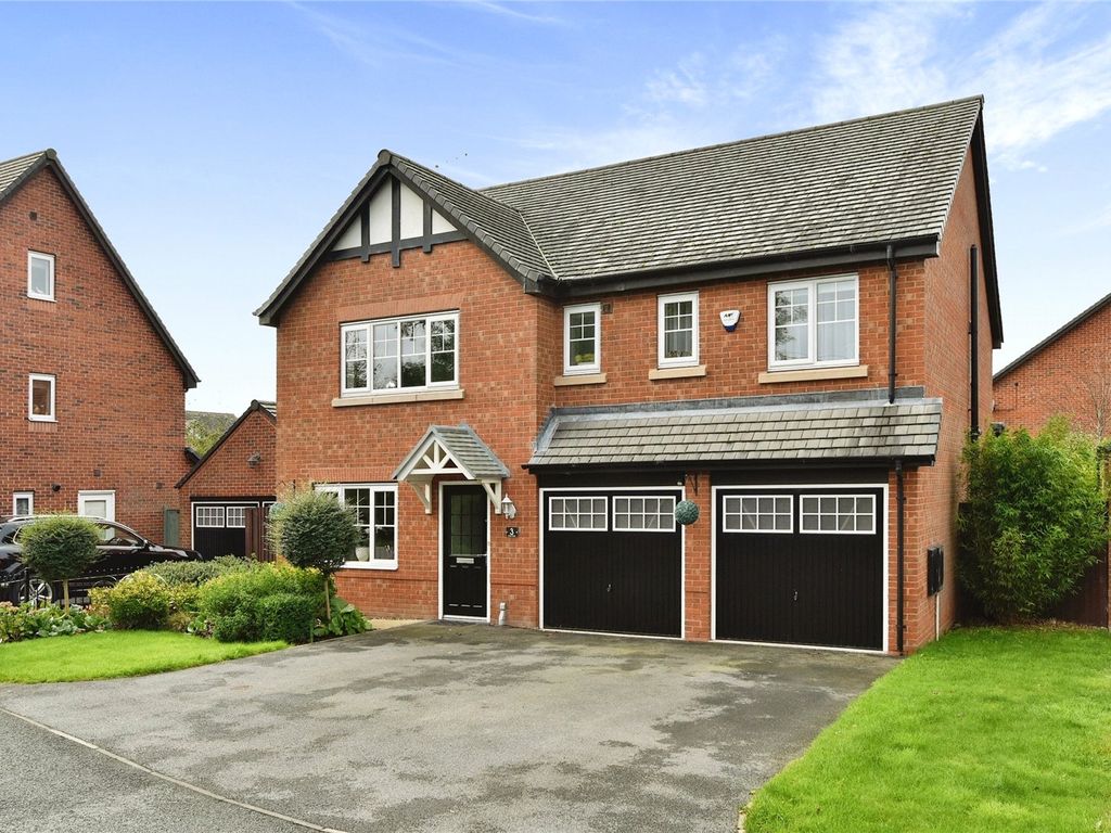 5 bed detached house for sale in Oaks Close, Aston, Nantwich, Cheshire CW5, £525,000