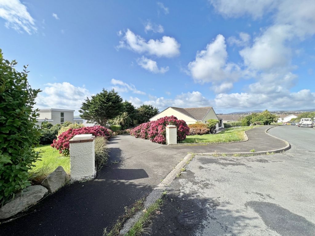 5 bed bungalow for sale in 63 Howe Road, Onchan, Isle Of Man IM3, £695,000