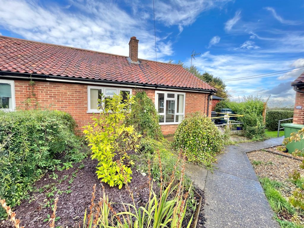 2 bed semi-detached bungalow for sale in Glebe Close, Little Fransham, Dereham NR19, £170,000