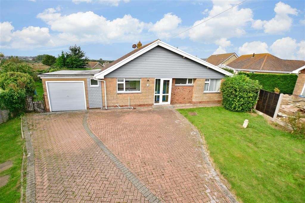 3 bed detached bungalow for sale in Redcliff Close, Yaverland, Sandown, Isle Of Wight PO36, £360,000
