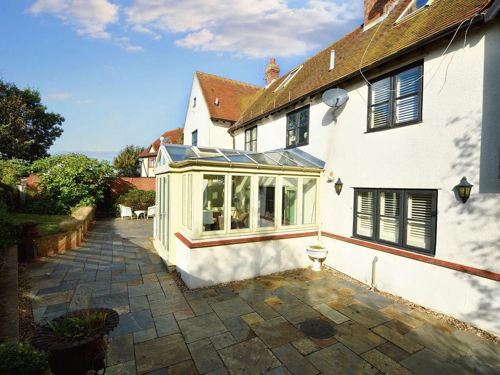 4 bed detached house for sale in Church Road, Barling Magna, Southend-On-Sea SS3, £900,000