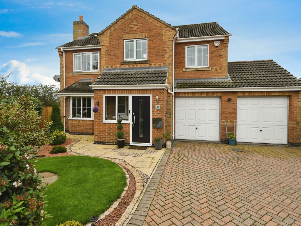 4 bed detached house for sale in Lady Meers Road, Lincoln, Lincolnshire LN3, £375,000