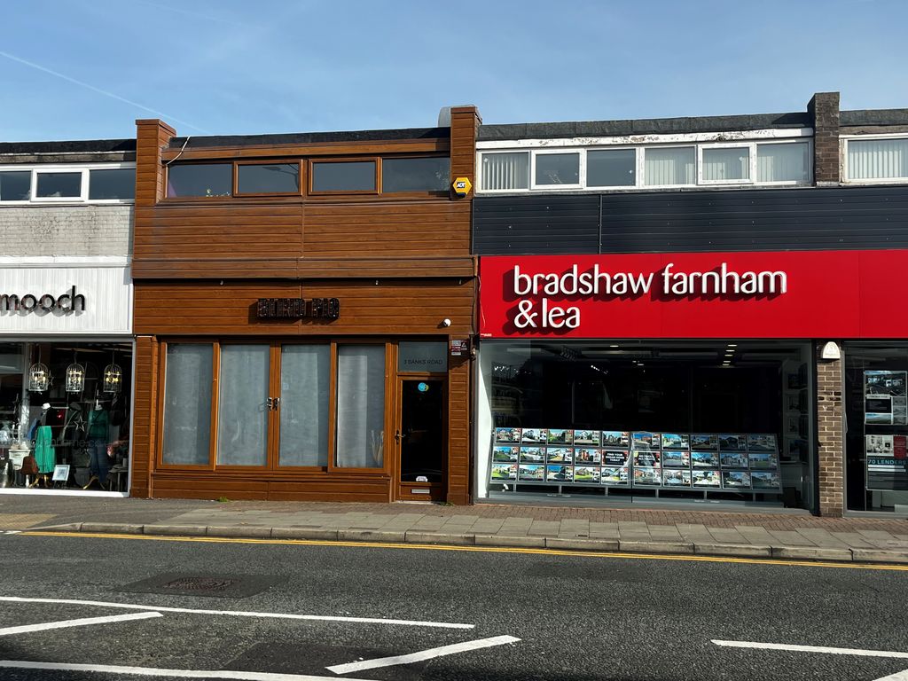Retail premises to let in Banks Road, Wirral CH48, £22,500 pa