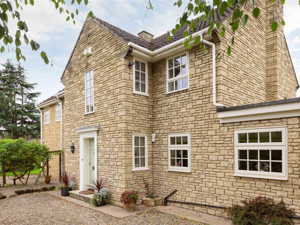 5 bed detached house for sale in Beeches End, Boston Spa, Wetherby LS23, £850,000