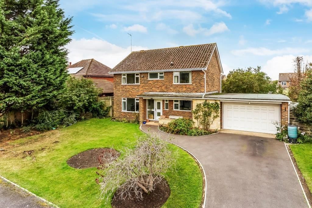 4 bed detached house for sale in Solecote, Great Bookham KT23, £1,095,000