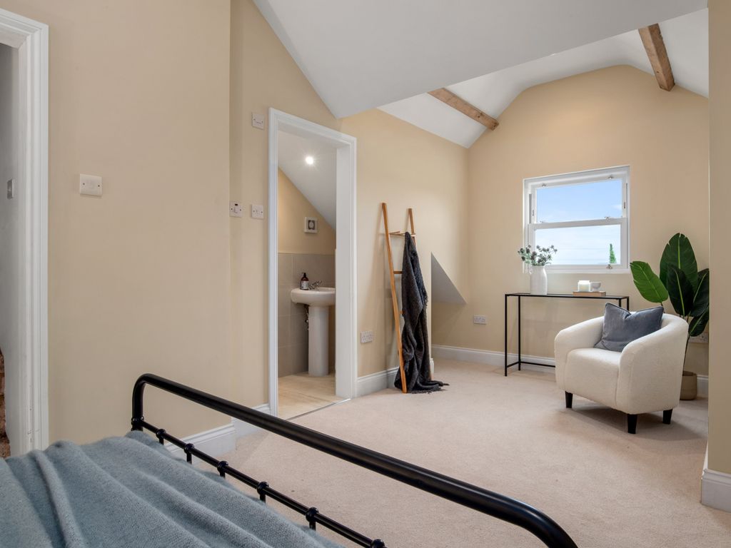 3 bed detached house for sale in Clawddcoch, Pendoylan, Cowbridge, Vale Of Glamorgan CF71, £700,000