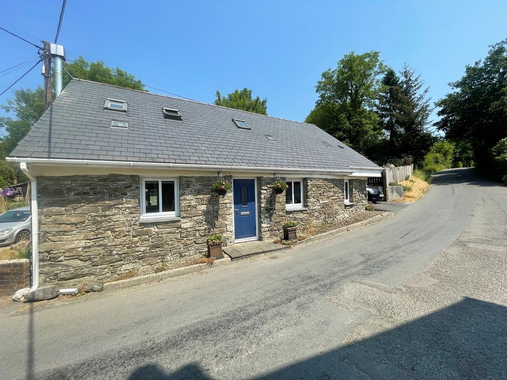 3 bed detached house for sale in Brongest, Newcastle Emlyn SA38, £350,000