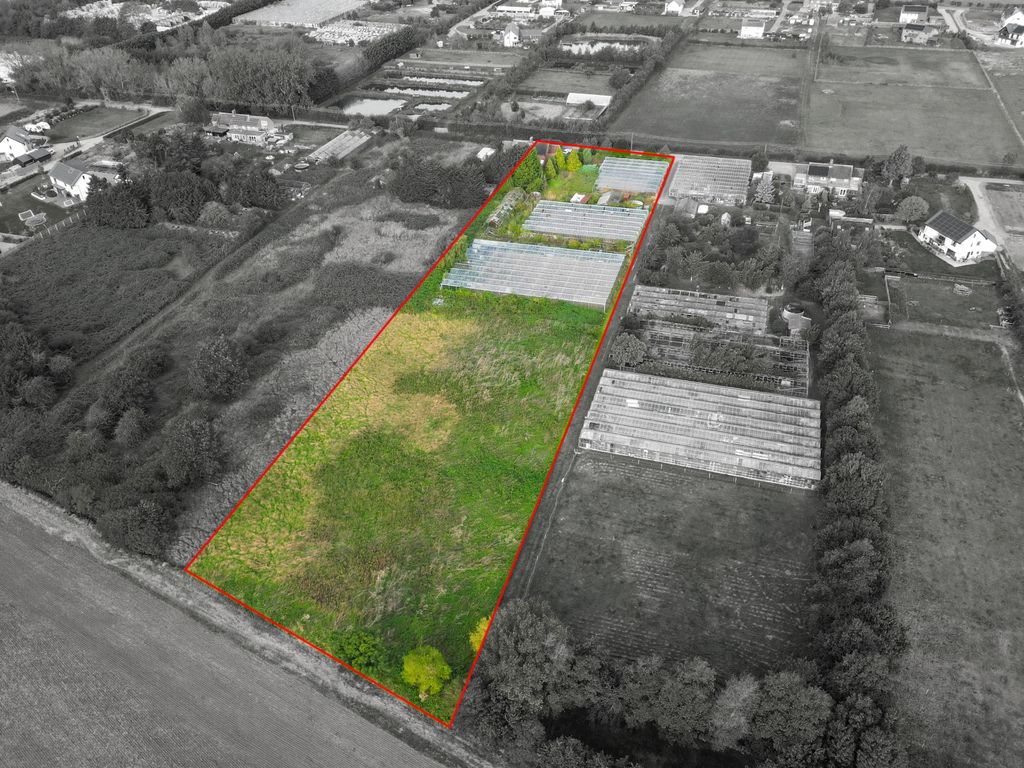 Land for sale in Middleton Way, Fen Drayton, Cambridge CB24, £610,000