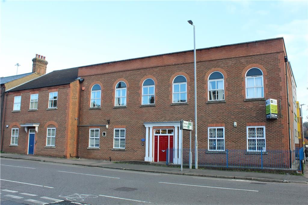 Office to let in Suite 2, The Town House Park Street, Luton LU1, £11,000 pa