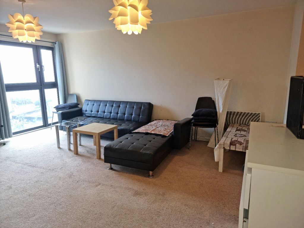 1 bed flat to rent in Churchill Way, Cardiff CF10, £875 pcm