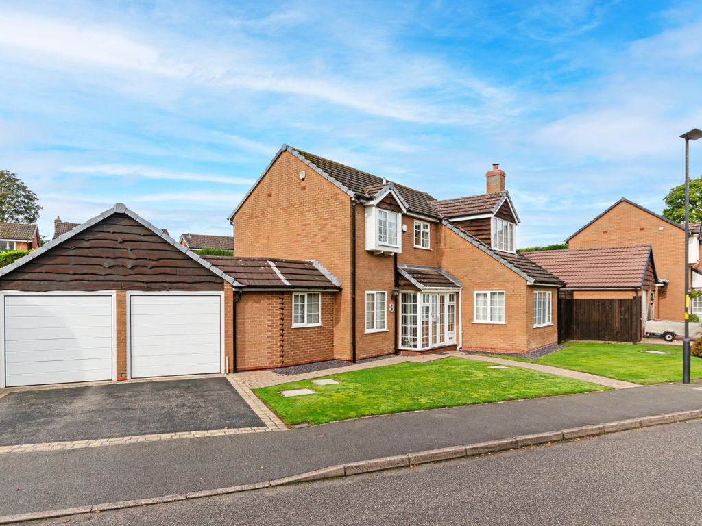 4 bed detached house for sale in The Chase, Walmley, Sutton Coldfield B76, £650,000